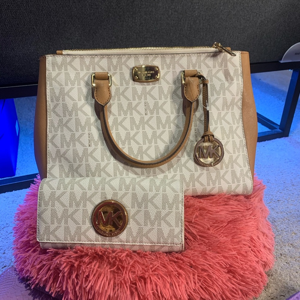 MICHAEL KORS | Purse & Wallet